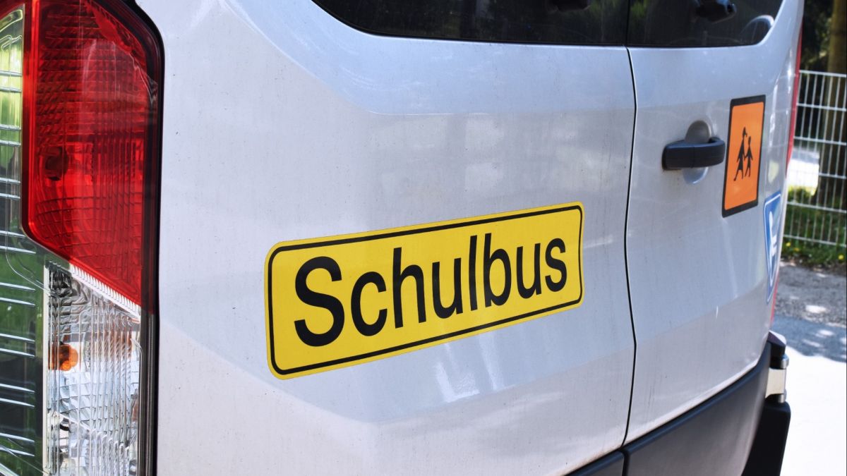 Schulbus